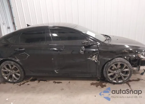 2015 Chrysler 200 S z USA, uszkodzony, nr VIN 1C3CCCDG3FN512090